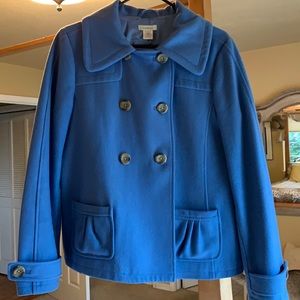 Perfect for Fall!!Gorgeous blue Sundance peacoat